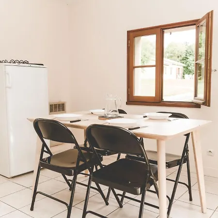 Modern Holiday With Dishwasher Nyaraló